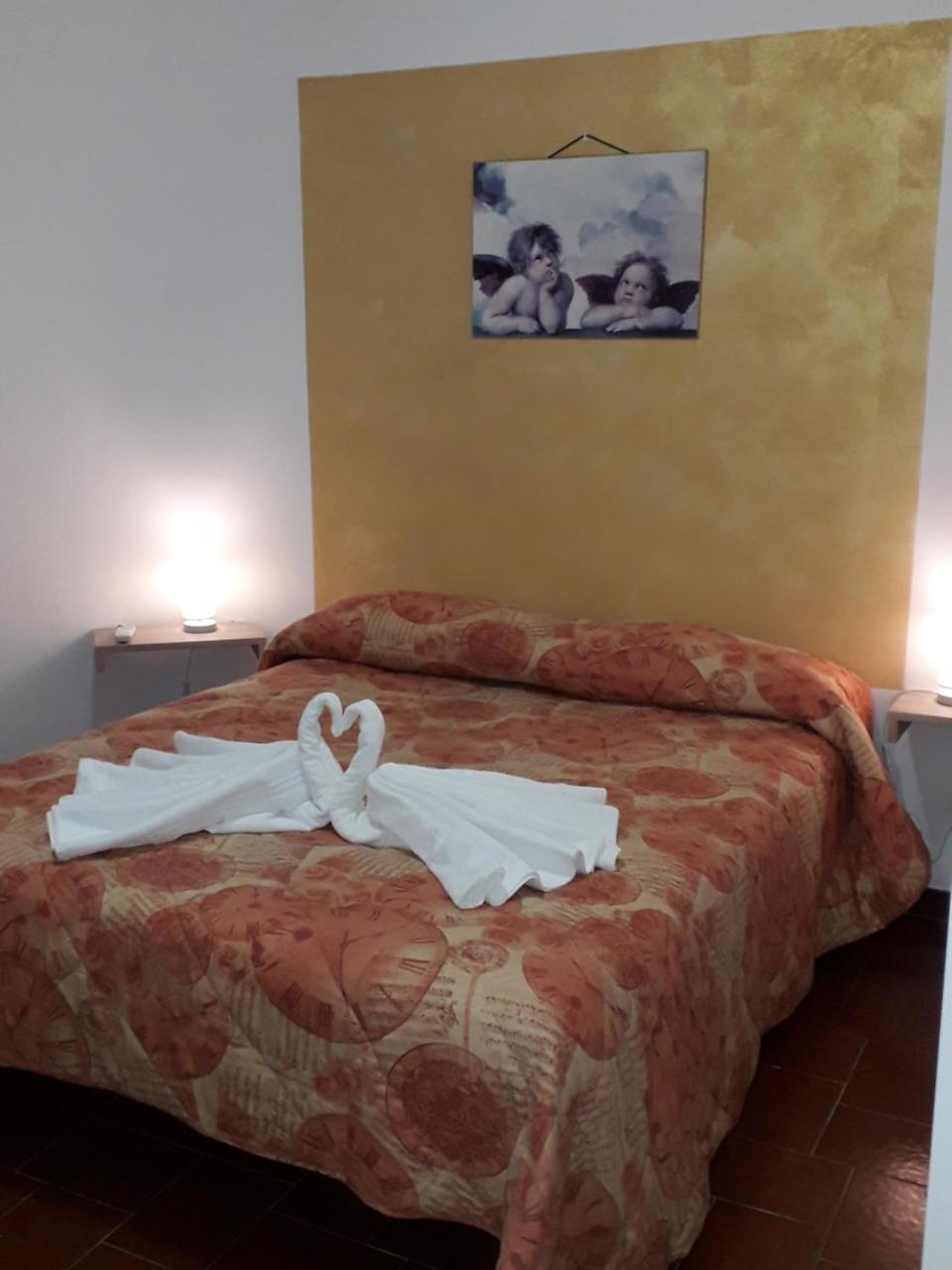 Milazzo Beach Bagian luar foto
